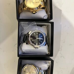 Invicta Gold and Silver Watches Set